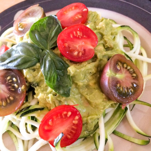 Zucchini-pasta-photo_1000px